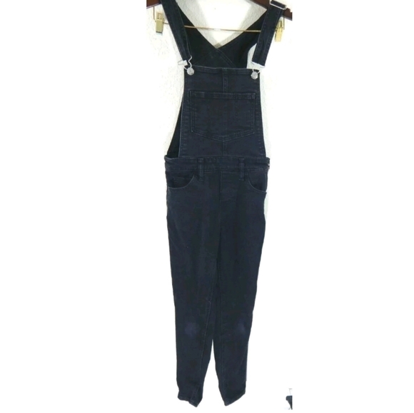 Levi's Faded Black Skinny Overalls - Picture 1 of 6